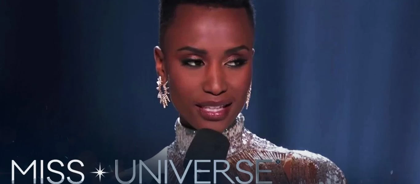 Miss Universe: Από τη Νότια Αφρική η νικήτρια - Για το χρώμα του δέρματος και τα μαλλιά της το μήνυμά της (βίντεο-φωτο)